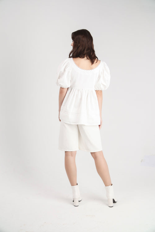 Balloon Sleeve White Buttoned Blouse