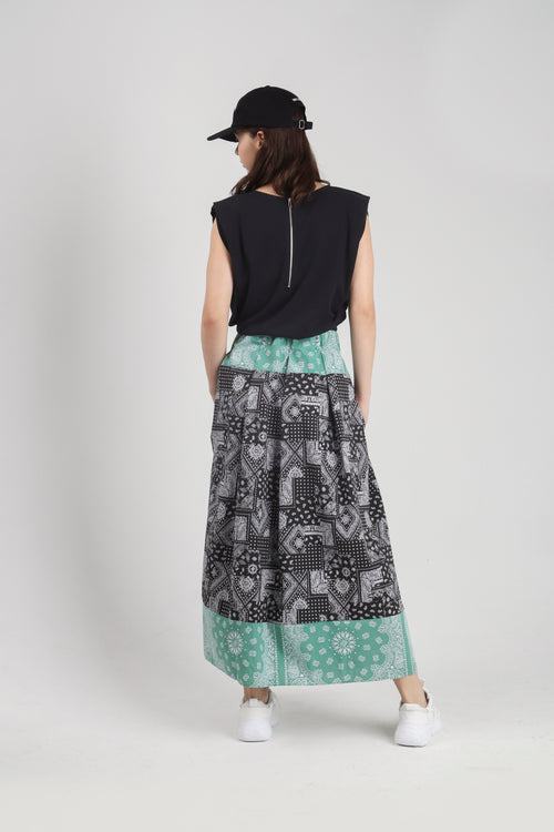 Green & Black Paisley Patterned Long Skirt